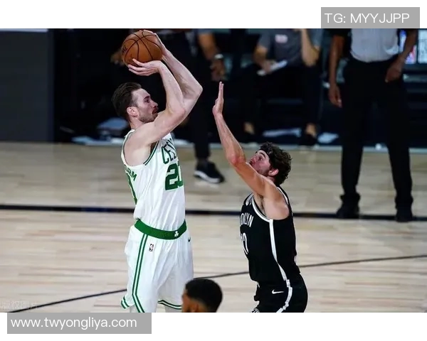 海沃德伤愈复出,凯尔特人击败老鹰:绿军新赛季扬帆起航