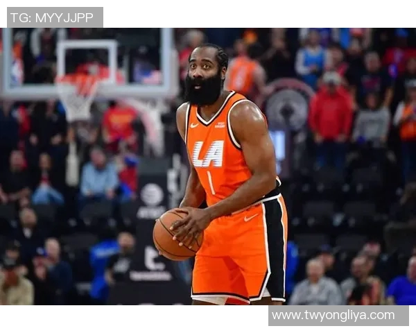 火箭主场险胜篮网,哈登砍下37分,成就球队关键一役 火箭主场险胜篮网,哈登砍下37分,成就球队关键一役